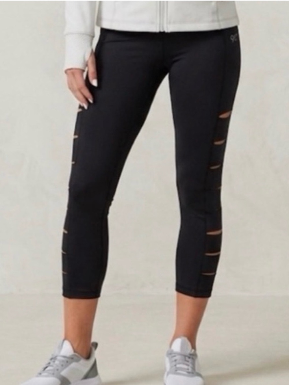 90 Degree by Reflex Black Cropped Side-Slit Active Capri Leggings SzS Yoga Gym